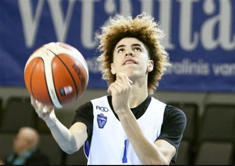 lamelo ball overseas